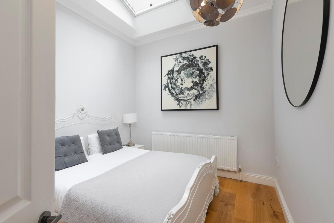 Penthousestays Notting Hill - Spacious 3 Bedroom King Bed Apartment - Near Portobello Road & Kensington High Street Λονδίνο Εξωτερικό φωτογραφία