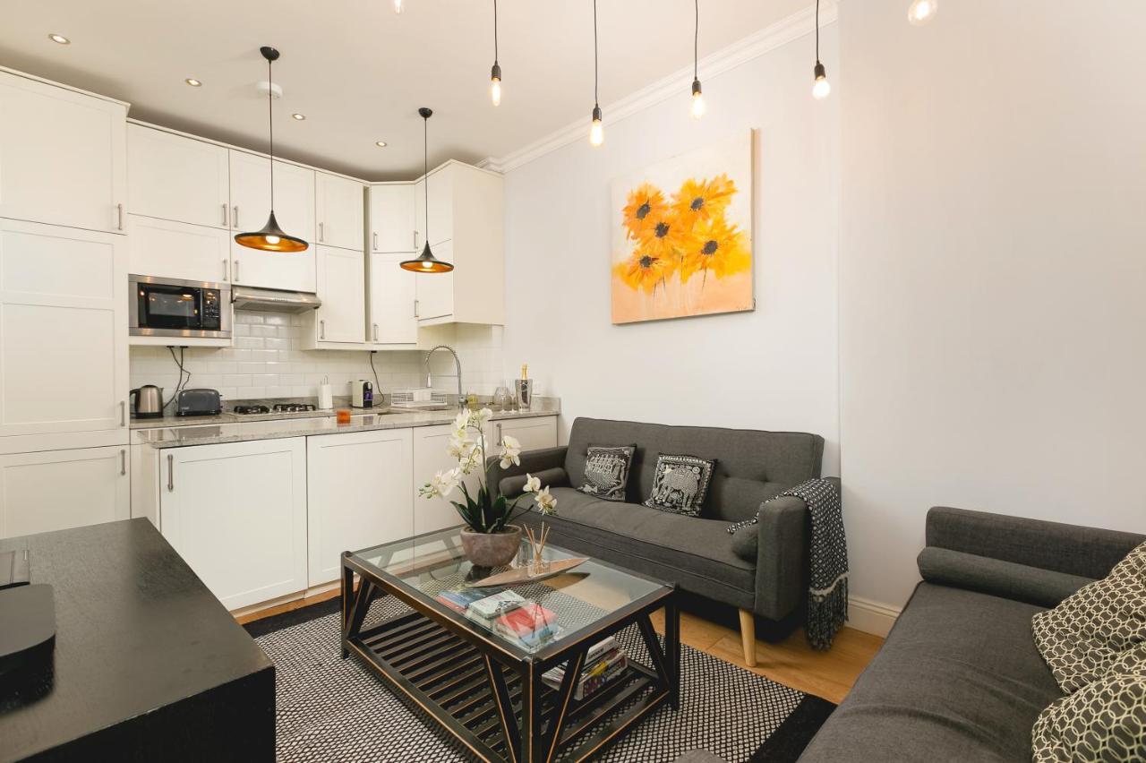 Penthousestays Notting Hill - Spacious 3 Bedroom King Bed Apartment - Near Portobello Road & Kensington High Street Λονδίνο Εξωτερικό φωτογραφία